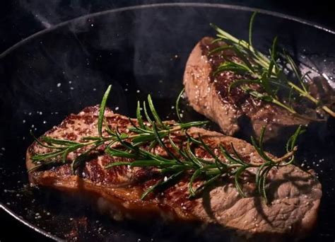 Eating Undercooked Beef Symptoms .
